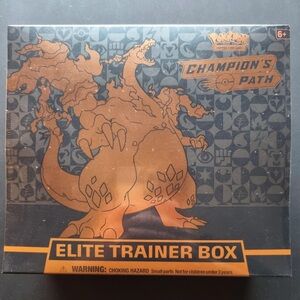Pokemon Champion's Path Elite Trainer Box - Black and Gold